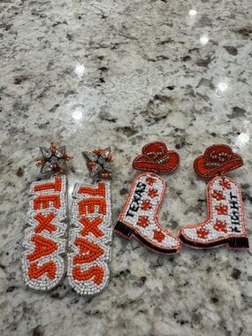 Beaded Collegiate Game Day Texas Longhorn Earrings (2 pair)